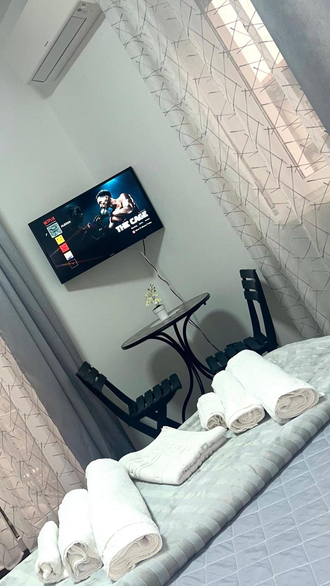 Juliet N - Rental Rooms Верона Экстерьер фото